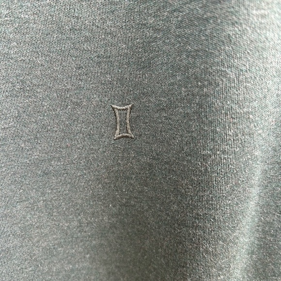 Kit & Ace Crewneck pocket tee, size M - Picture 8 of 8